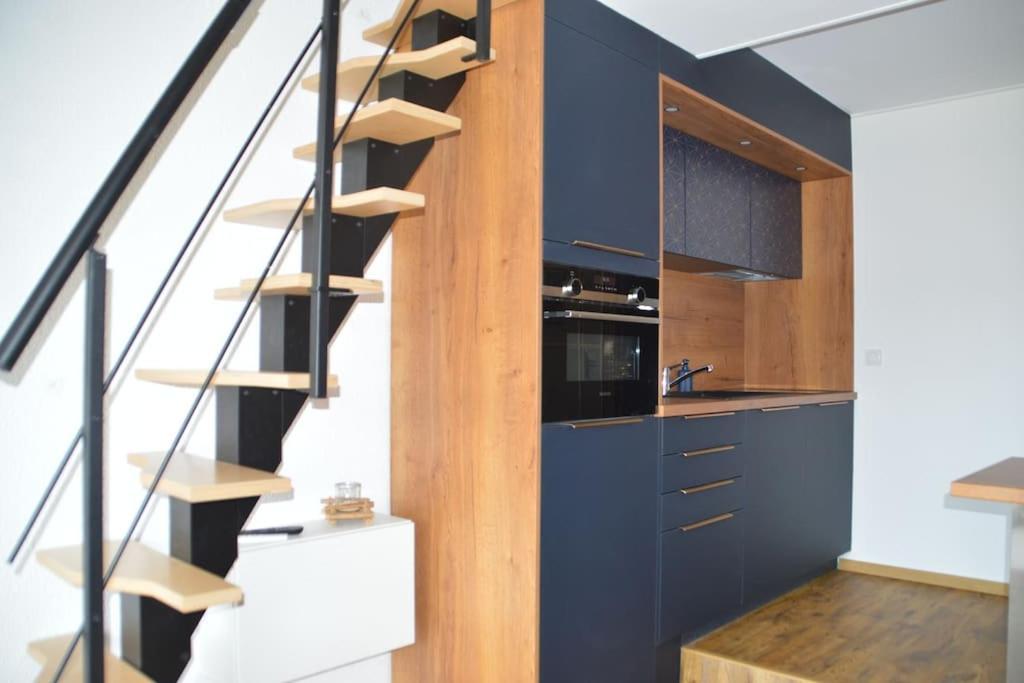 Mini-duplex Cosy Avec Magnifique Vue Appartement